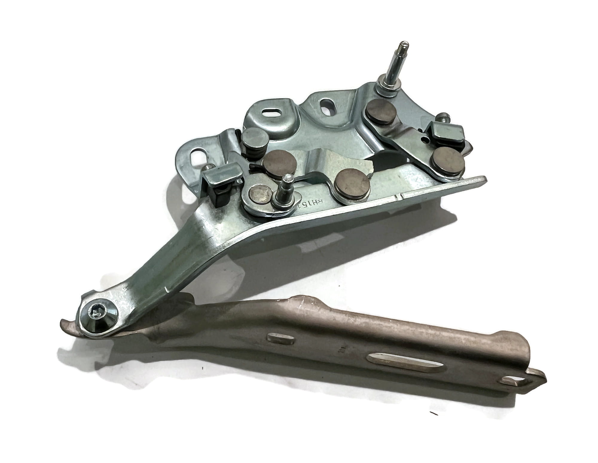 Bonnet-hinge-right-Audi-A3-8V-2013-2020-8V0823302F لولا راست کاپوت فونیکس FX - تصویر 1